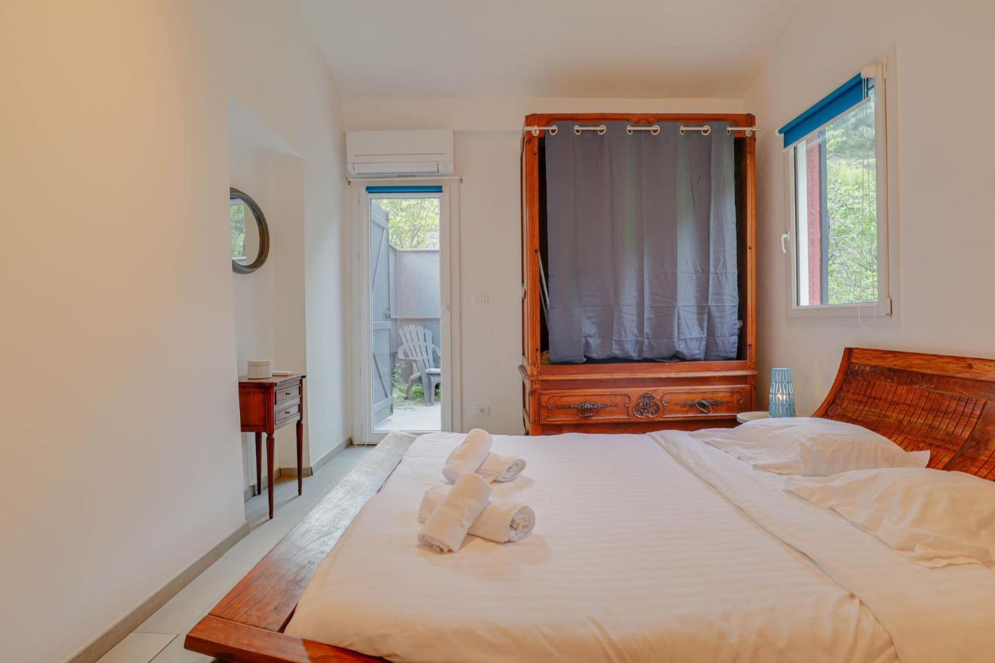 "La Petite Maisonnette" Au Calme, Proche Plage Menton Exterior photo