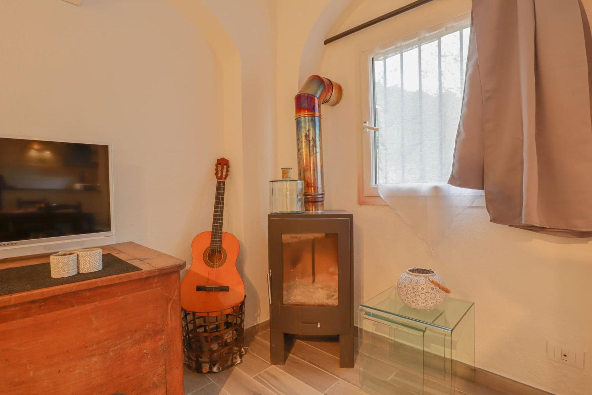 "La Petite Maisonnette" Au Calme, Proche Plage Menton Exterior photo